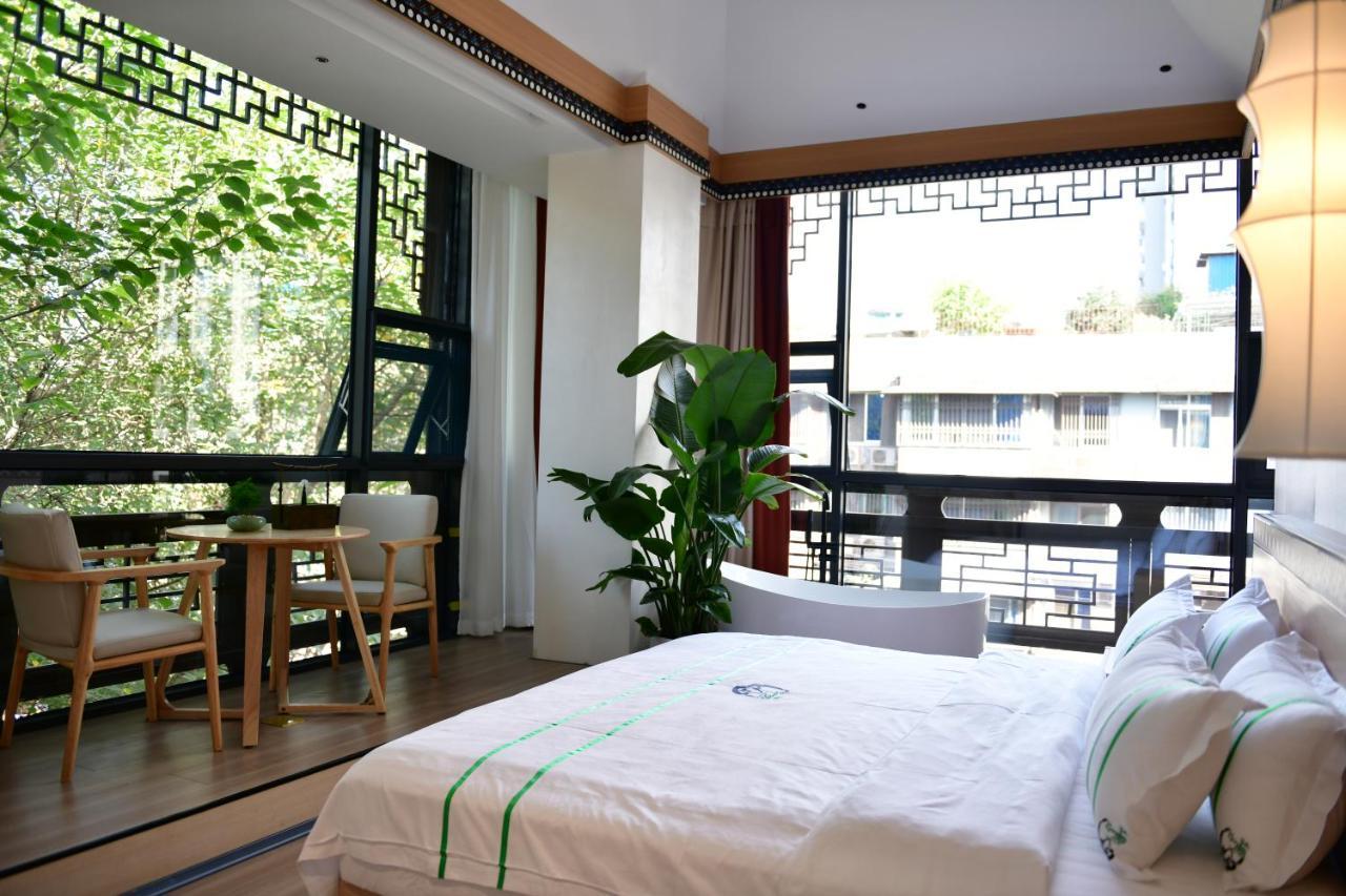 Xishu Garden Inn - Travel Agency Service - Car Rent Service - English Speaking Chengdu Exteriör bild