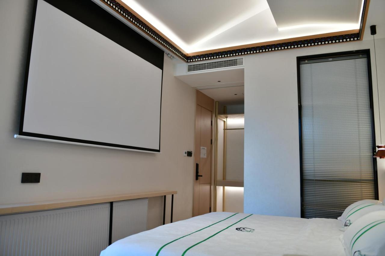 Xishu Garden Inn - Travel Agency Service - Car Rent Service - English Speaking Chengdu Exteriör bild