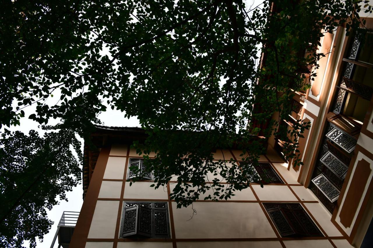Xishu Garden Inn - Travel Agency Service - Car Rent Service - English Speaking Chengdu Exteriör bild