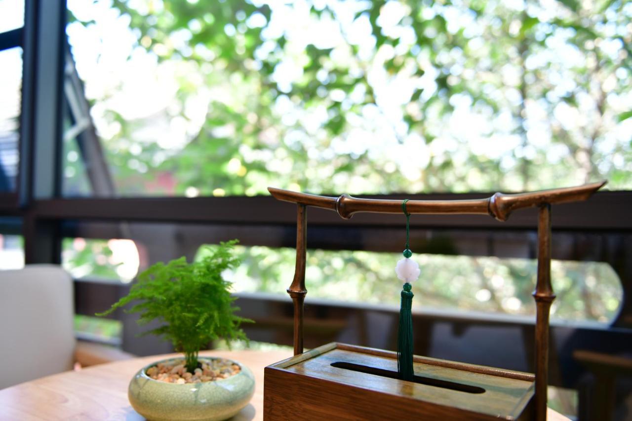 Xishu Garden Inn - Travel Agency Service - Car Rent Service - English Speaking Chengdu Exteriör bild